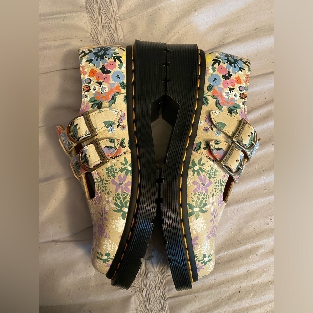 NWOT Dr. Martens 8065 Floral Mash Up Leather Mary Jane 'Parchment Beige Size 5 - Picture 12 of 13